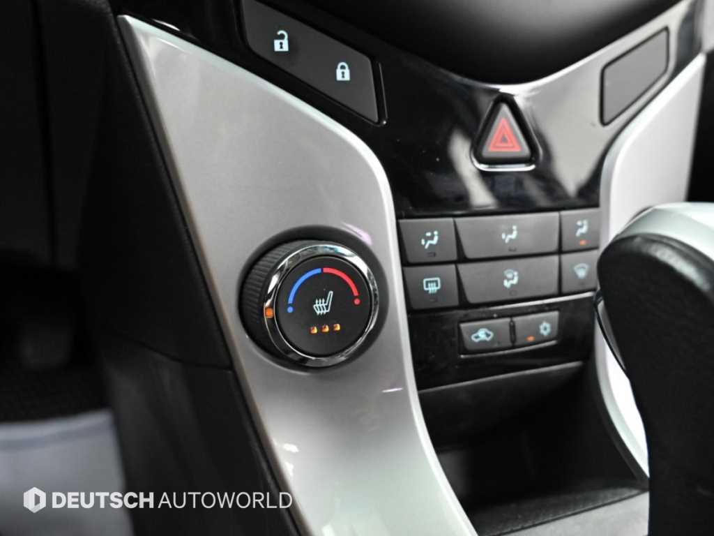 CHEVROLET Cruze — photo 18