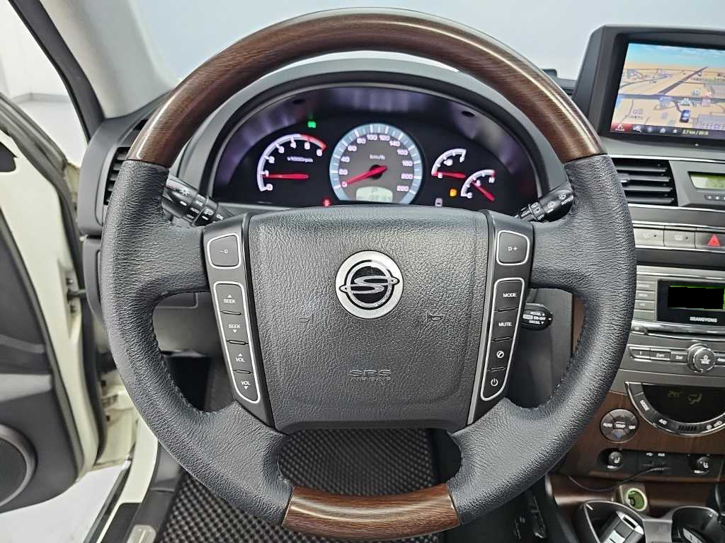 KGM Rexton — photo 08