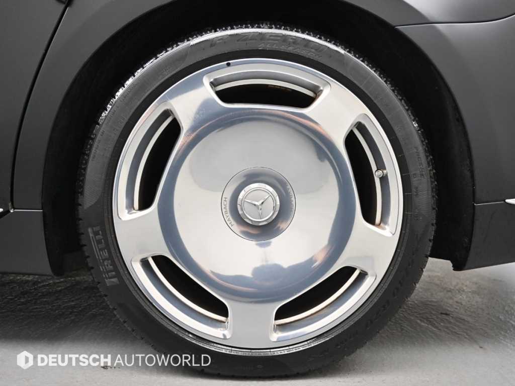 Mercedes-Benz S-Class — photo 05