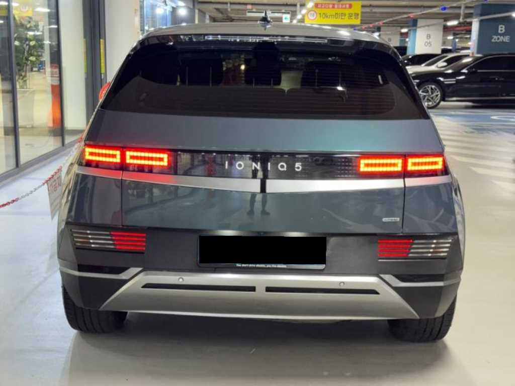 Hyundai Ioniq5 — photo 05