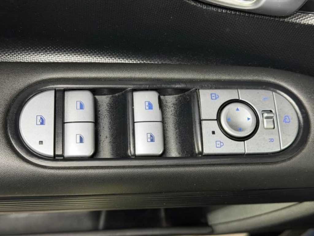 Hyundai Ioniq5 — photo 15