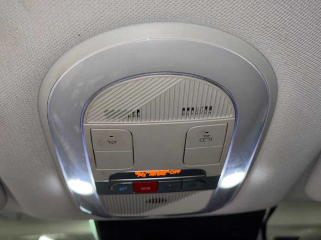 Hyundai Ioniq5 — photo 16