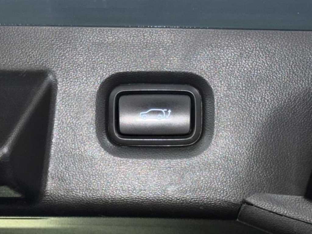 Hyundai Ioniq5 — photo 18