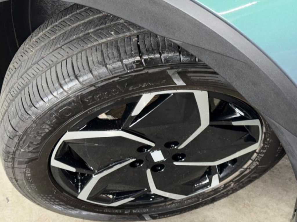 Hyundai Ioniq5 — photo 20
