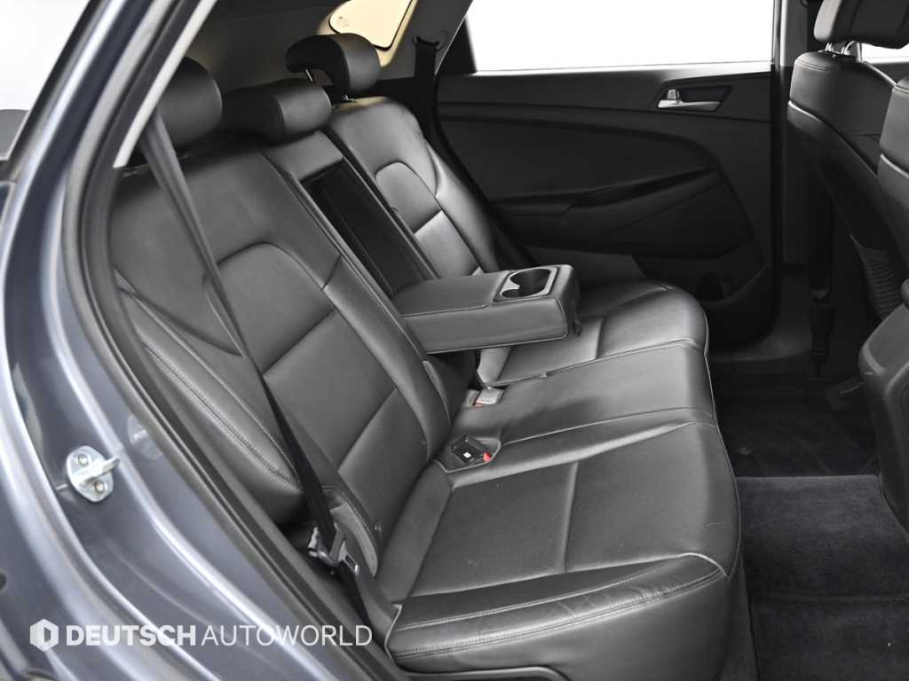 Hyundai Tucson — photo 12