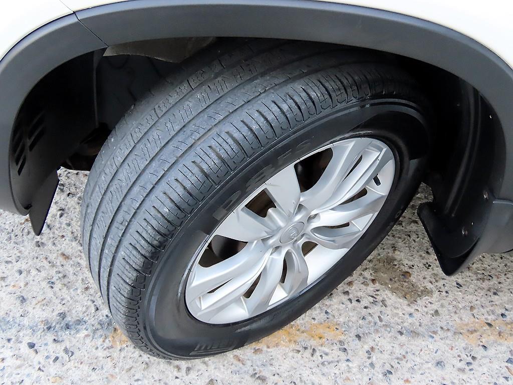 Kia Sorento — photo 20