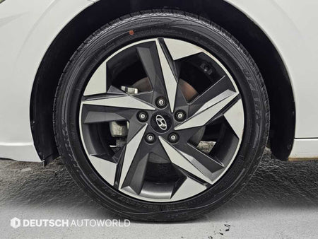 Hyundai Avante — photo 06