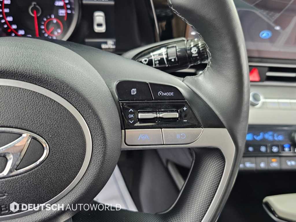 Hyundai Avante — photo 14