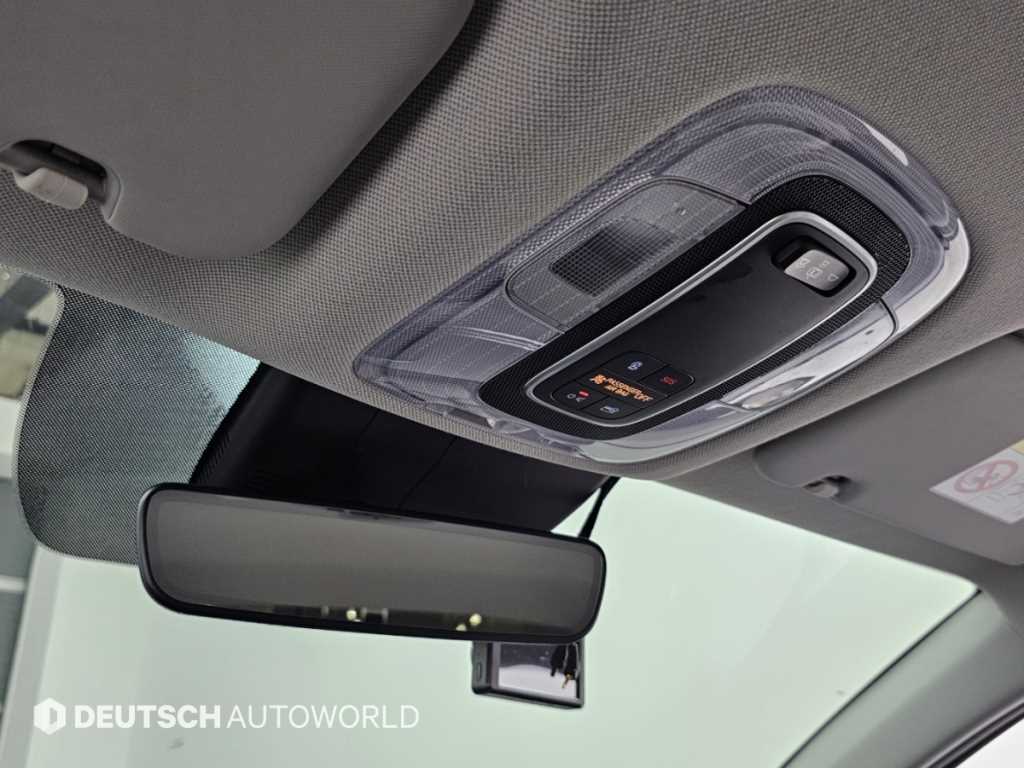 Hyundai Avante — photo 19