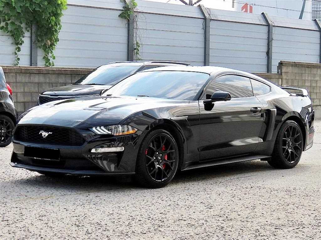 Ford Mustang — photo 02
