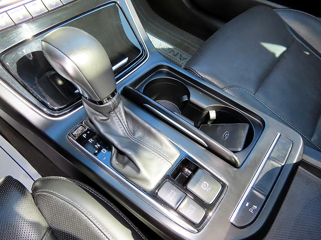 Hyundai Grandeur — photo 10