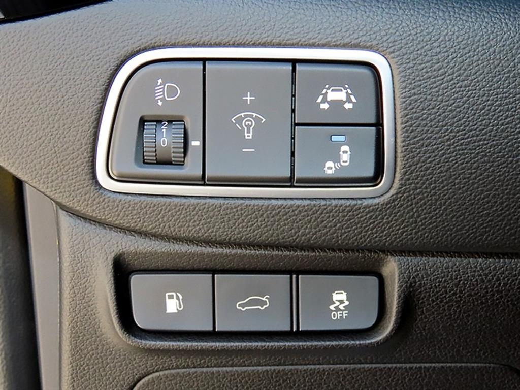 Hyundai Grandeur — photo 12