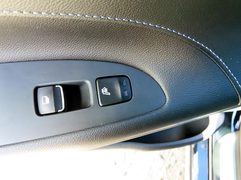Hyundai Grandeur — photo 16