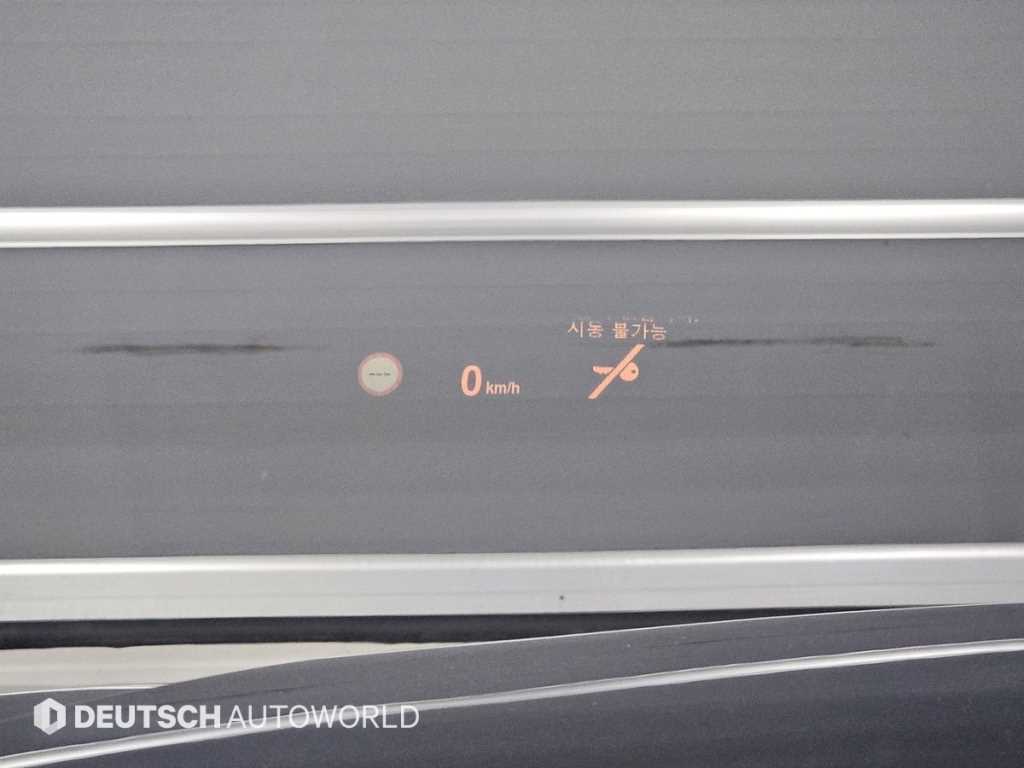BMW 3-Series — photo 06