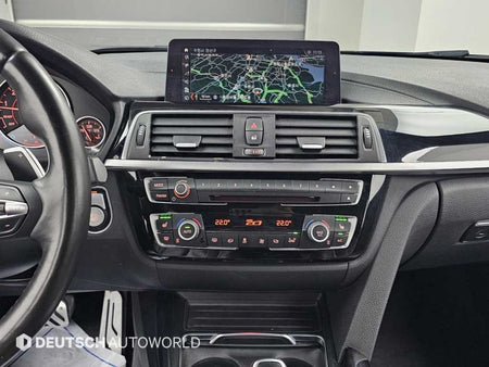 BMW 3-Series — photo 17