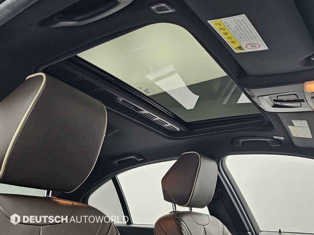 BMW 3-Series — photo 18