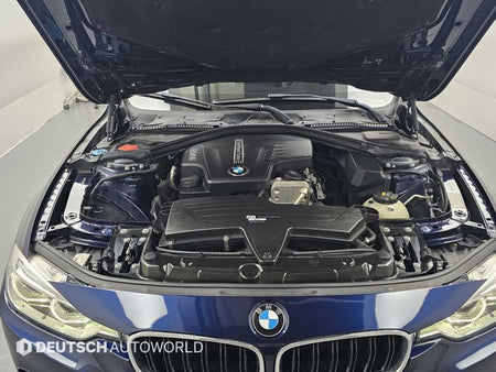 BMW 3-Series — photo 19