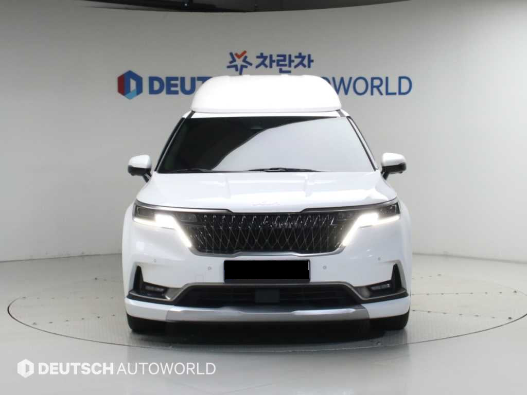 Kia Carnival — photo 03