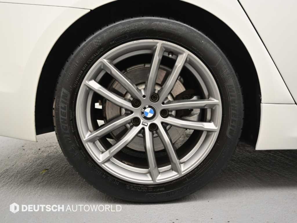 BMW 5-Series — photo 05