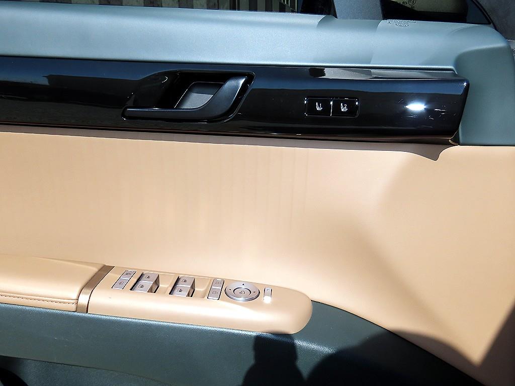 Hyundai Grandeur — photo 12