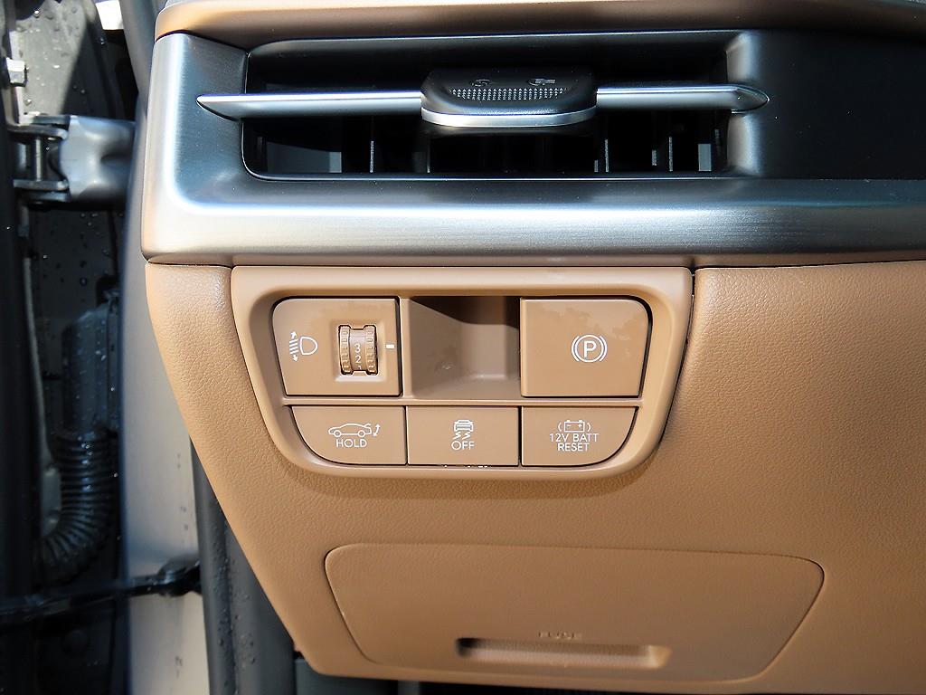 Hyundai Grandeur — photo 13