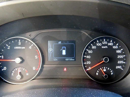 Kia Sportage — photo 09