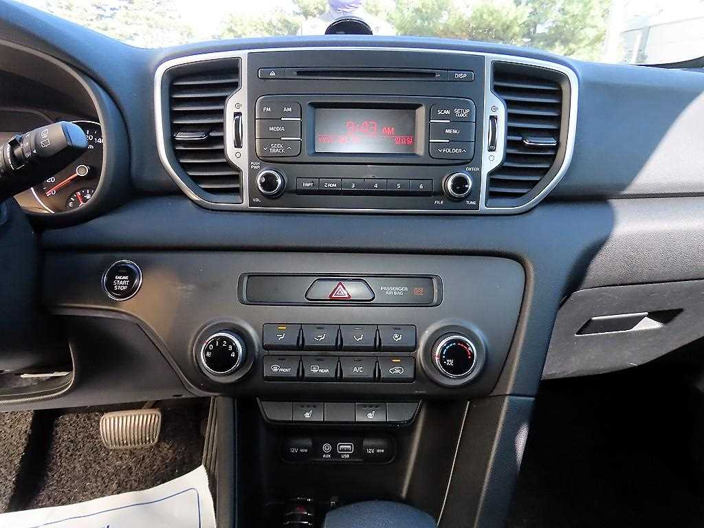 Kia Sportage — photo 13