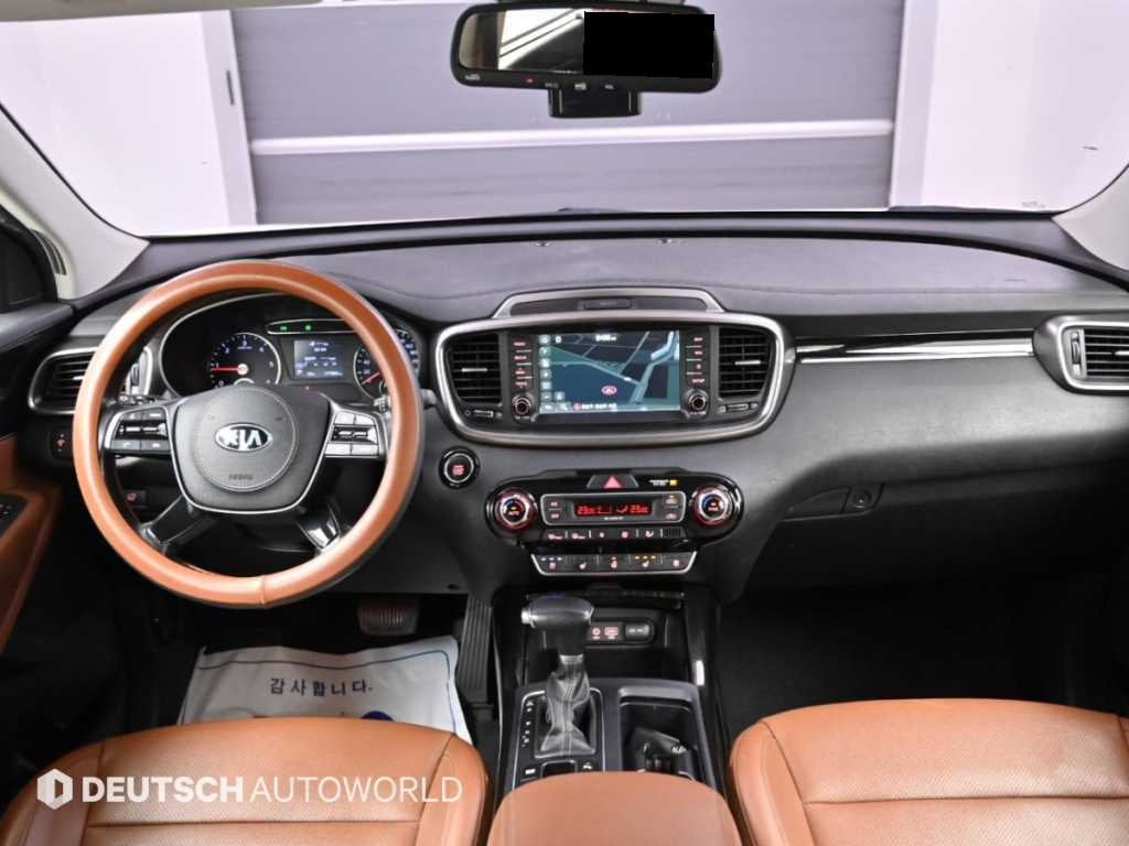 Kia Sorento — photo 07