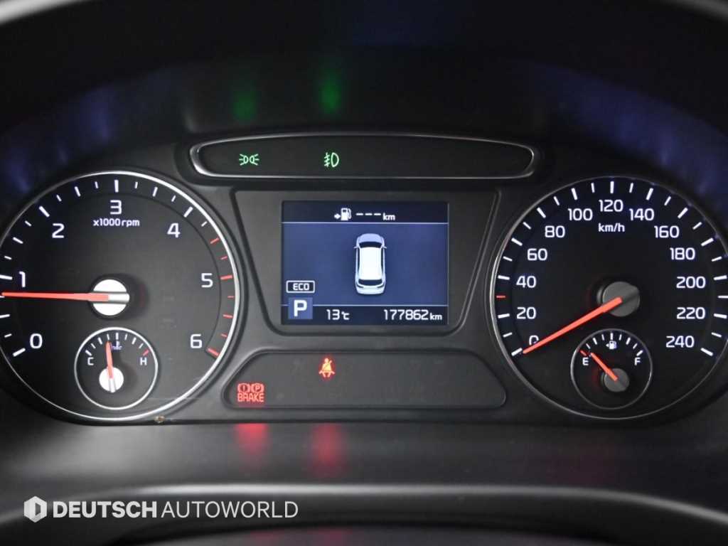 Kia Sorento — photo 08