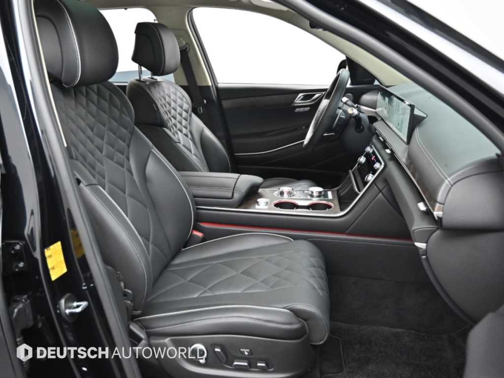 Genesis GV80 — photo 10