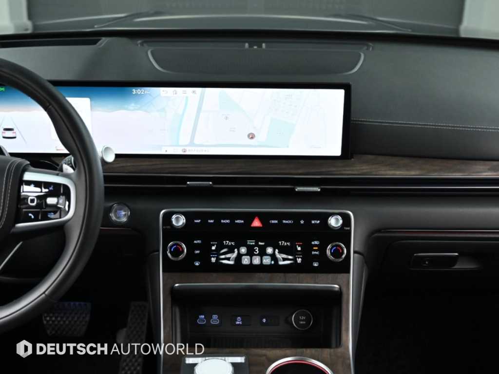Genesis GV80 — photo 14