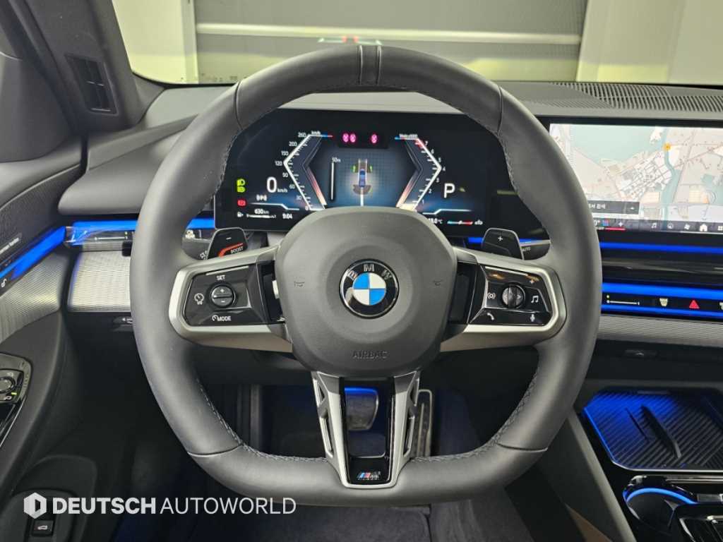 BMW 5-Series — photo 13