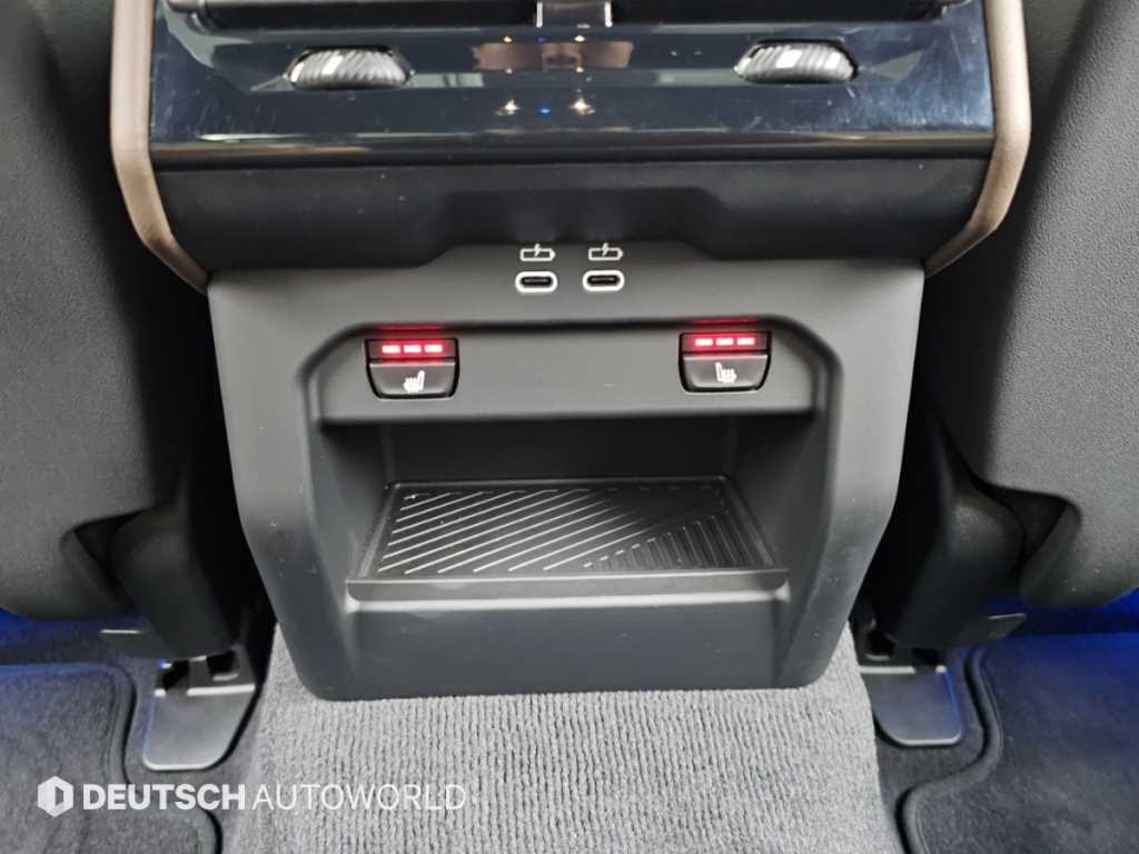 BMW 5-Series — photo 16