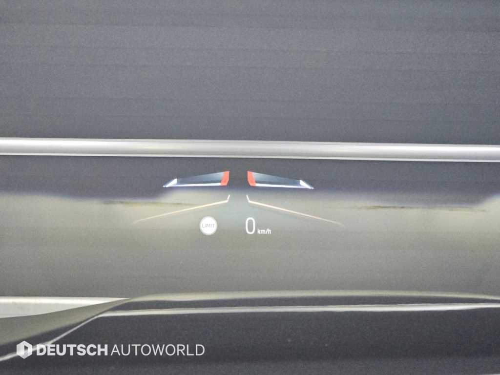 BMW 5-Series — photo 17