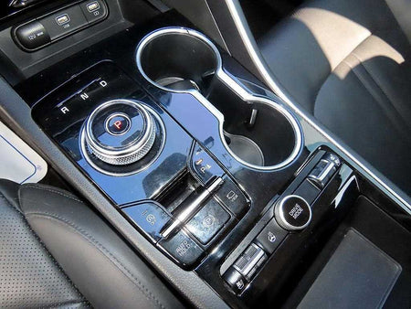 Kia K5 — photo 10