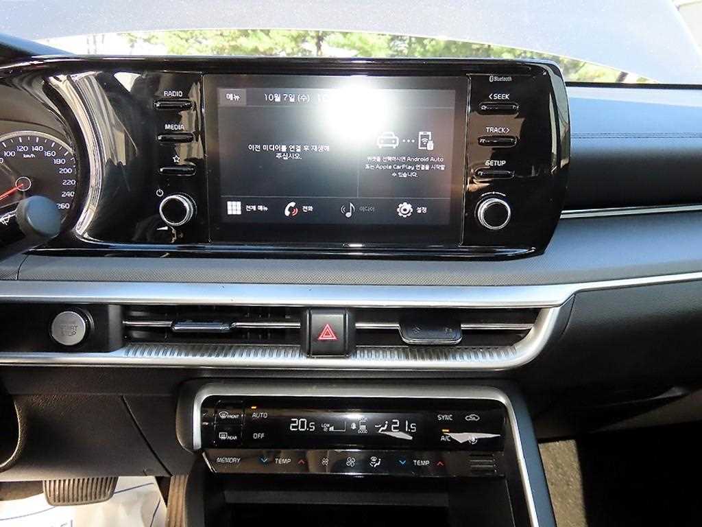 Kia K5 — photo 13