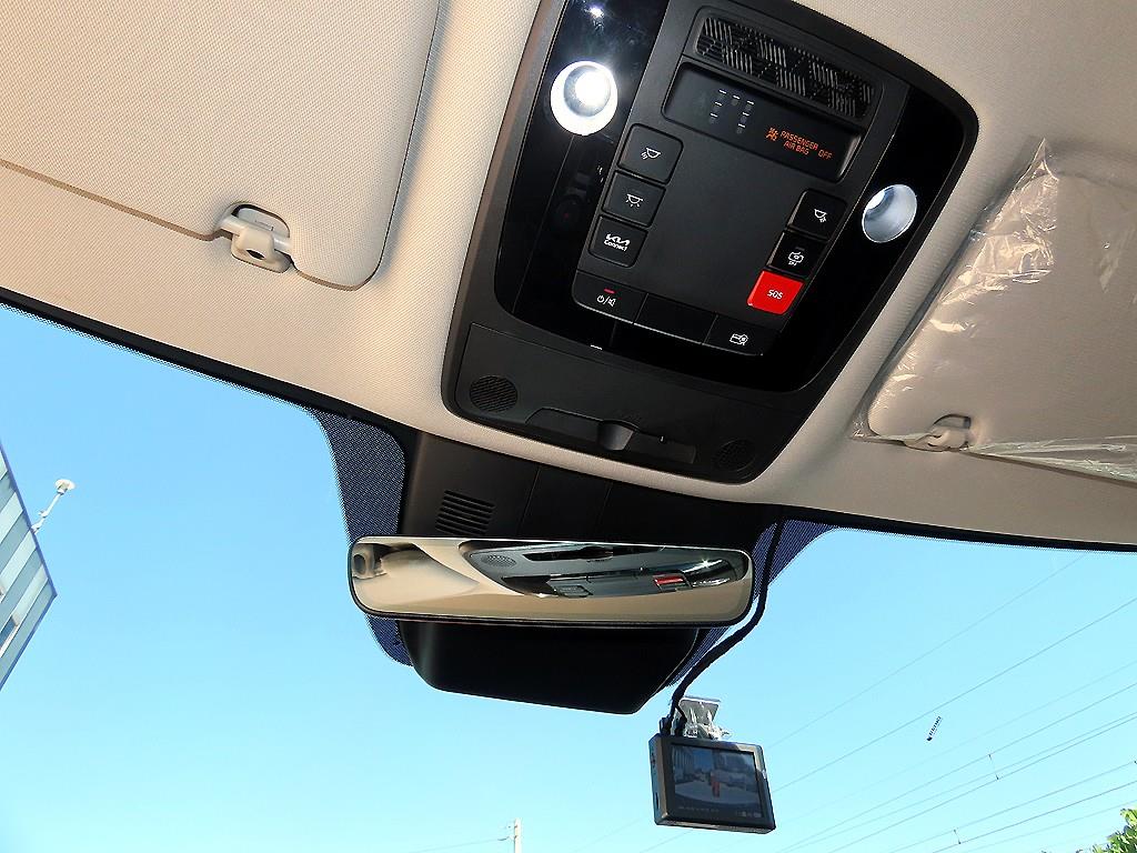 Kia Carnival — photo 15