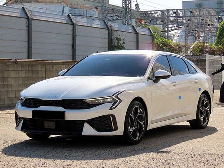 Kia K5 — photo 02