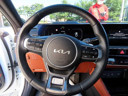 Kia K5 — photo 08