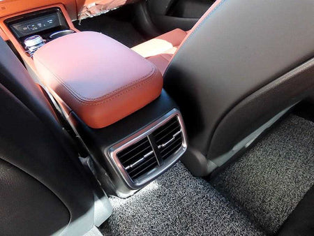 Kia K5 — photo 17