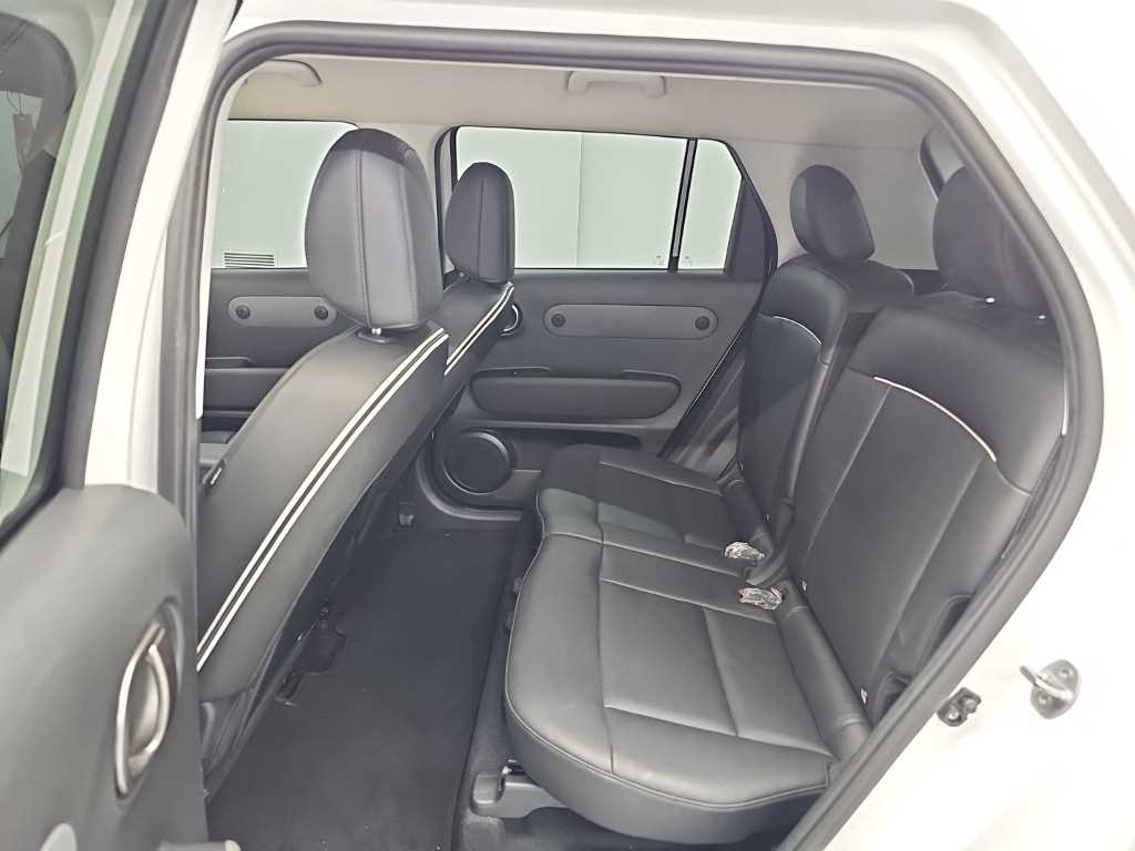 Hyundai Casper — photo 12