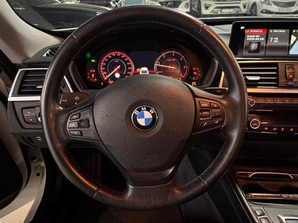 BMW Gran Turismo — photo 06