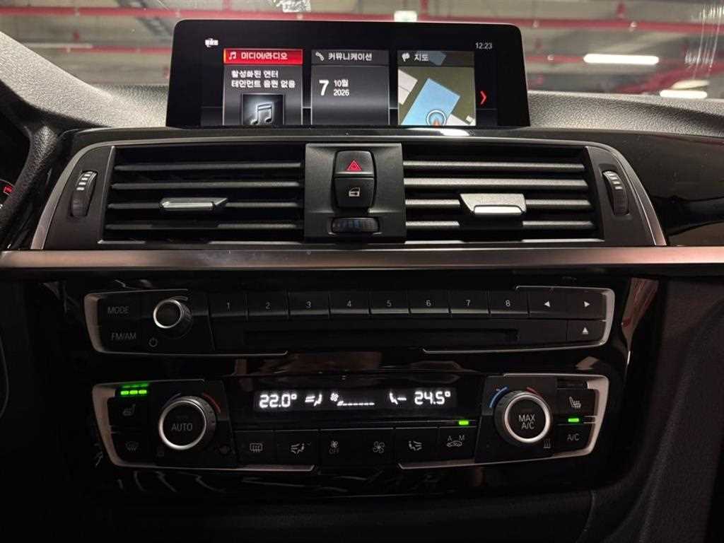 BMW Gran Turismo — photo 11
