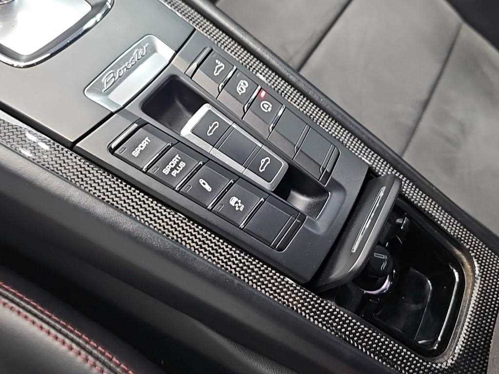 Porsche Boxster — photo 07