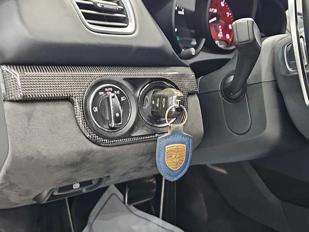 Porsche Boxster — photo 14