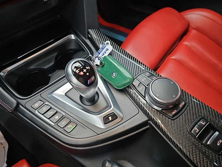 BMW M4 — photo 08