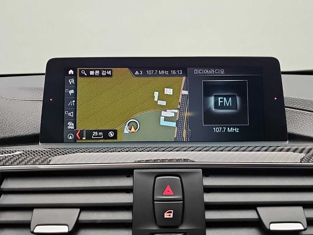 BMW M4 — photo 13