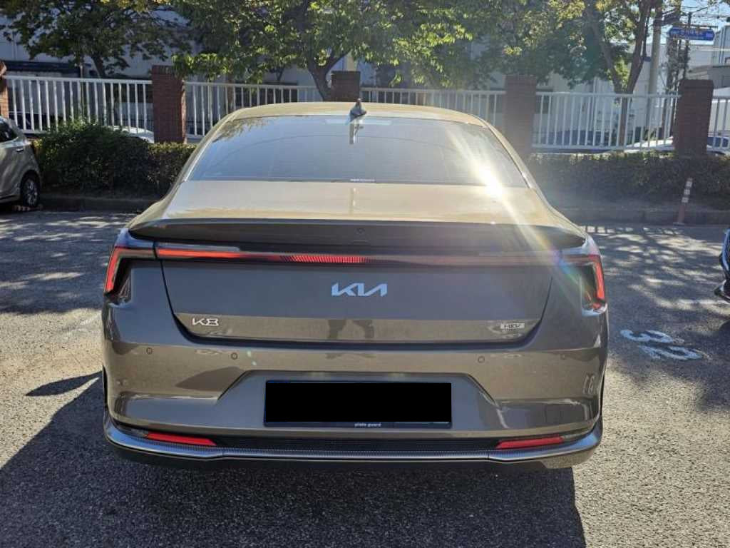 Kia K8 — photo 05