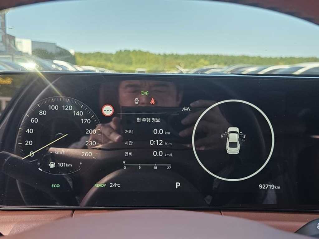 Kia K8 — photo 17