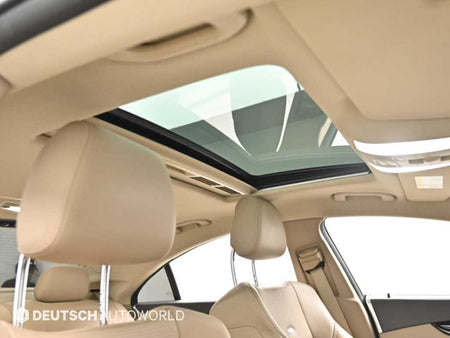 Mercedes-Benz CLS-Class — photo 18